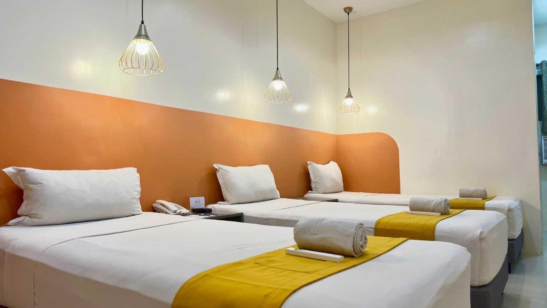 Travelbee Capitol Inn Cebu Extérieur photo